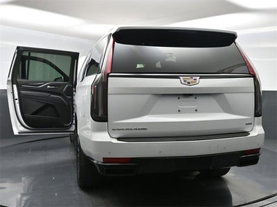 2023 Cadillac Escalade ESV Sport