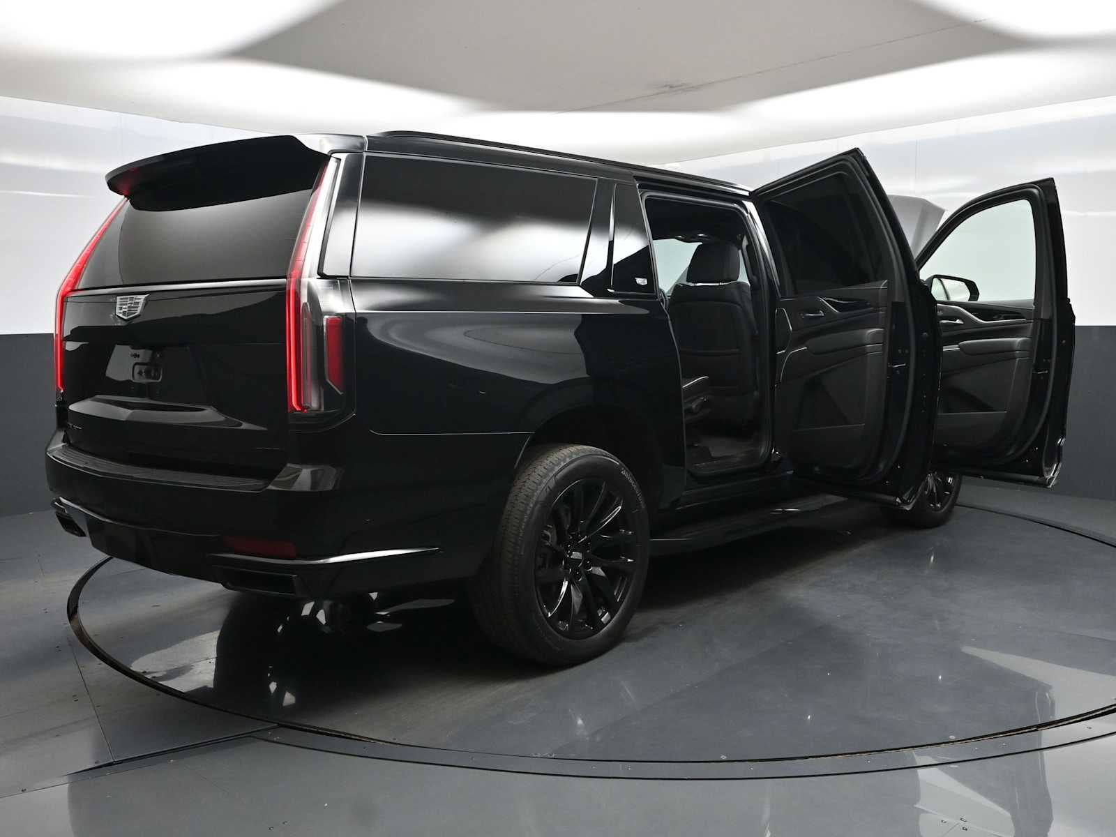 2024 Cadillac Escalade ESV Sport