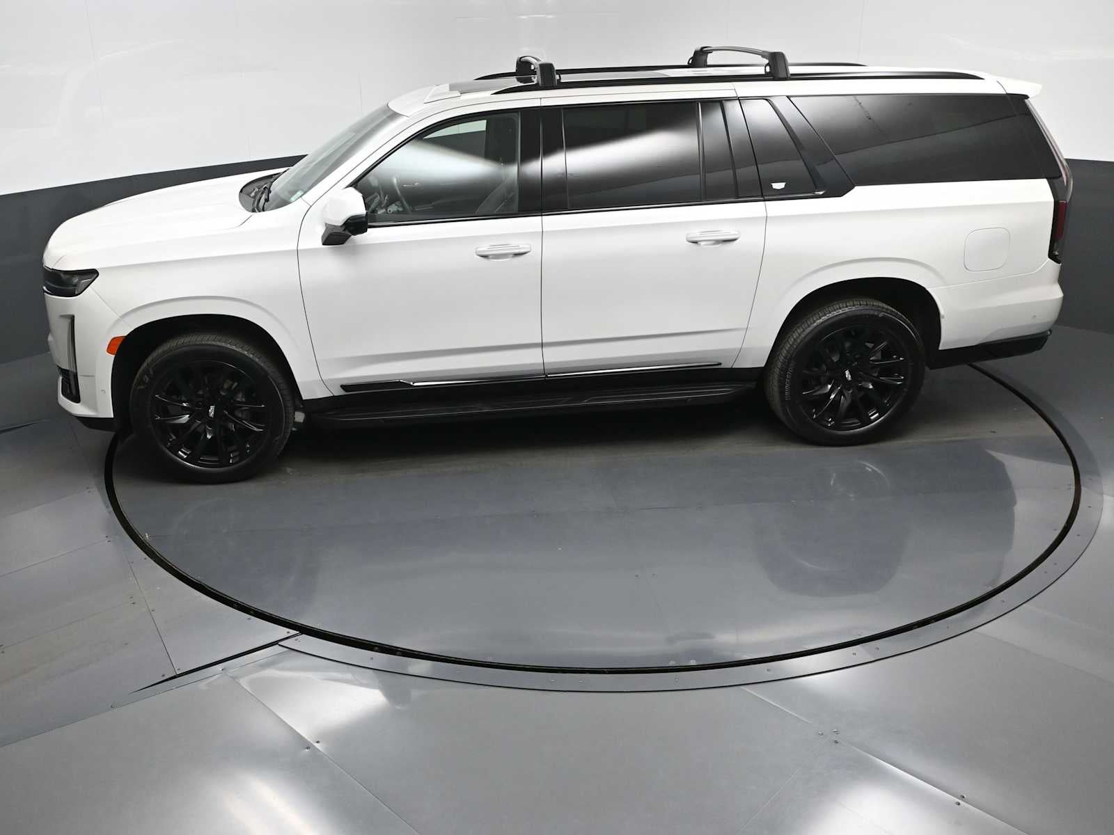 2024 Cadillac Escalade ESV Sport