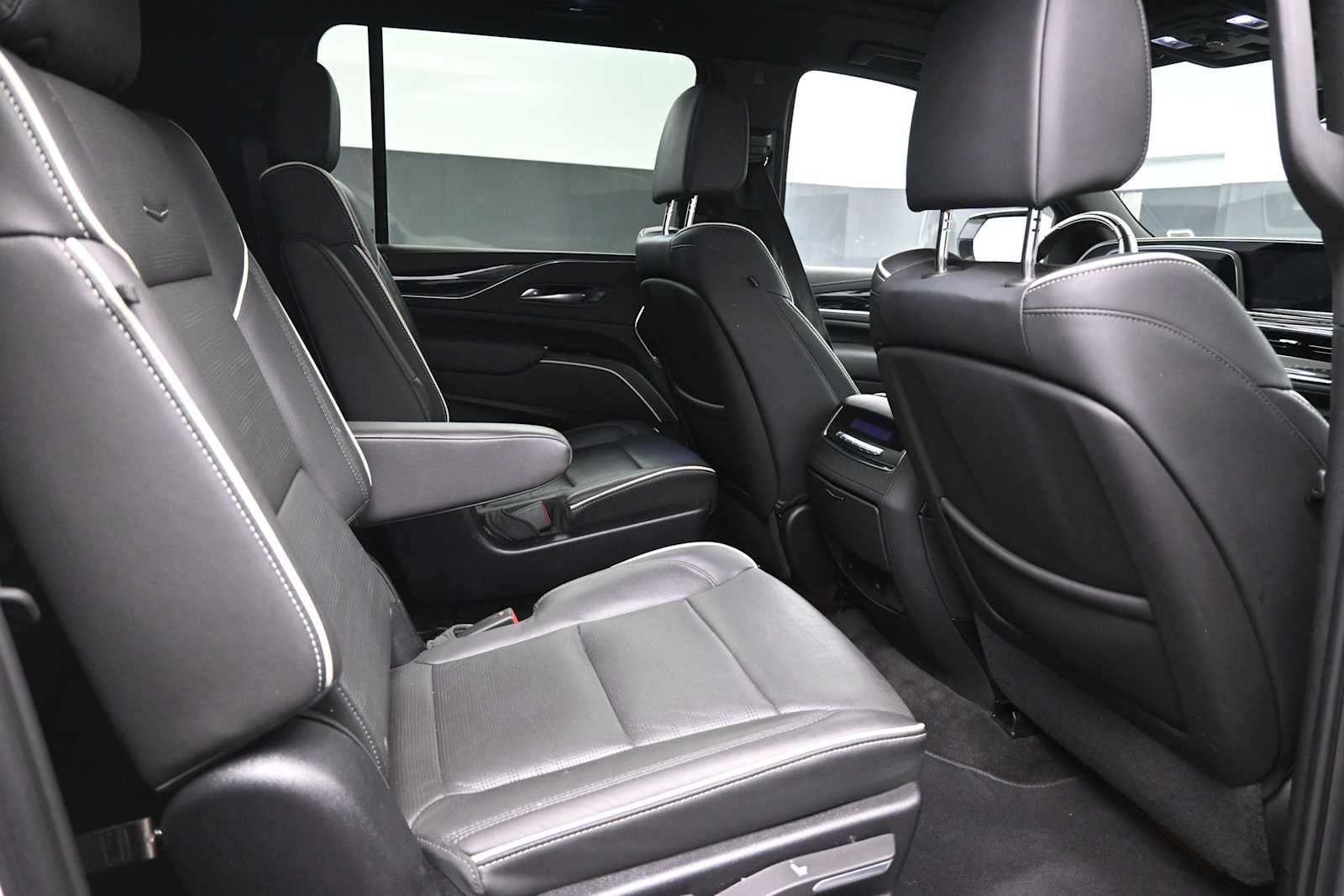 2024 Cadillac Escalade ESV Sport