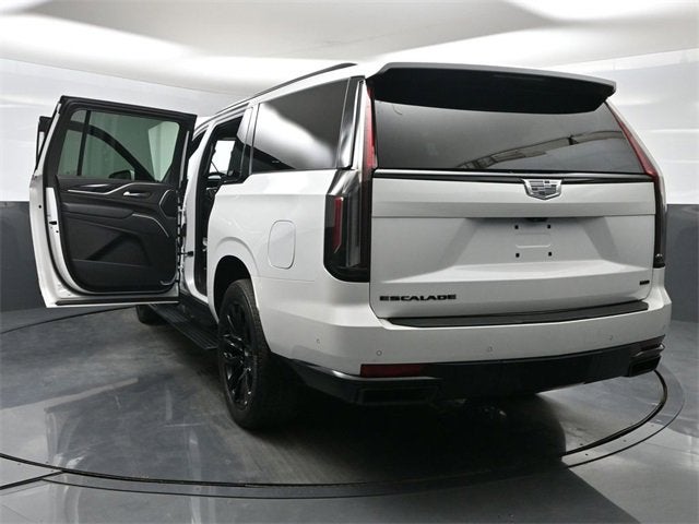 2023 Cadillac Escalade ESV Sport