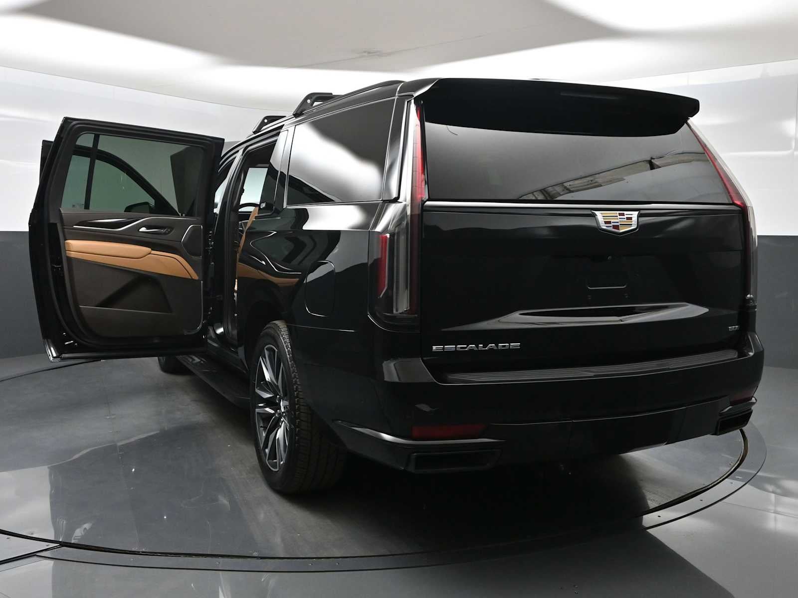 2022 Cadillac Escalade ESV Sport