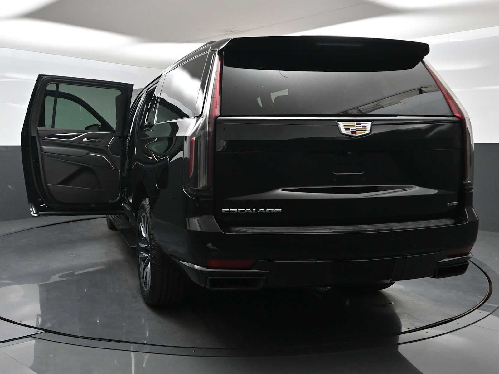 2023 Cadillac Escalade ESV 4WD Sport