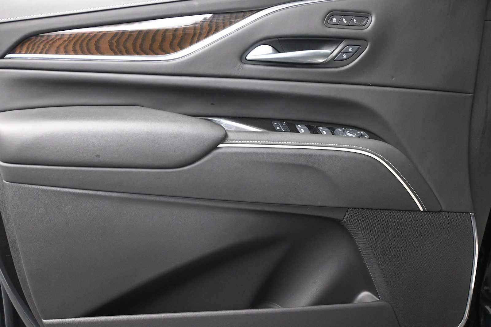 2024 Cadillac Escalade ESV Sport Platinum