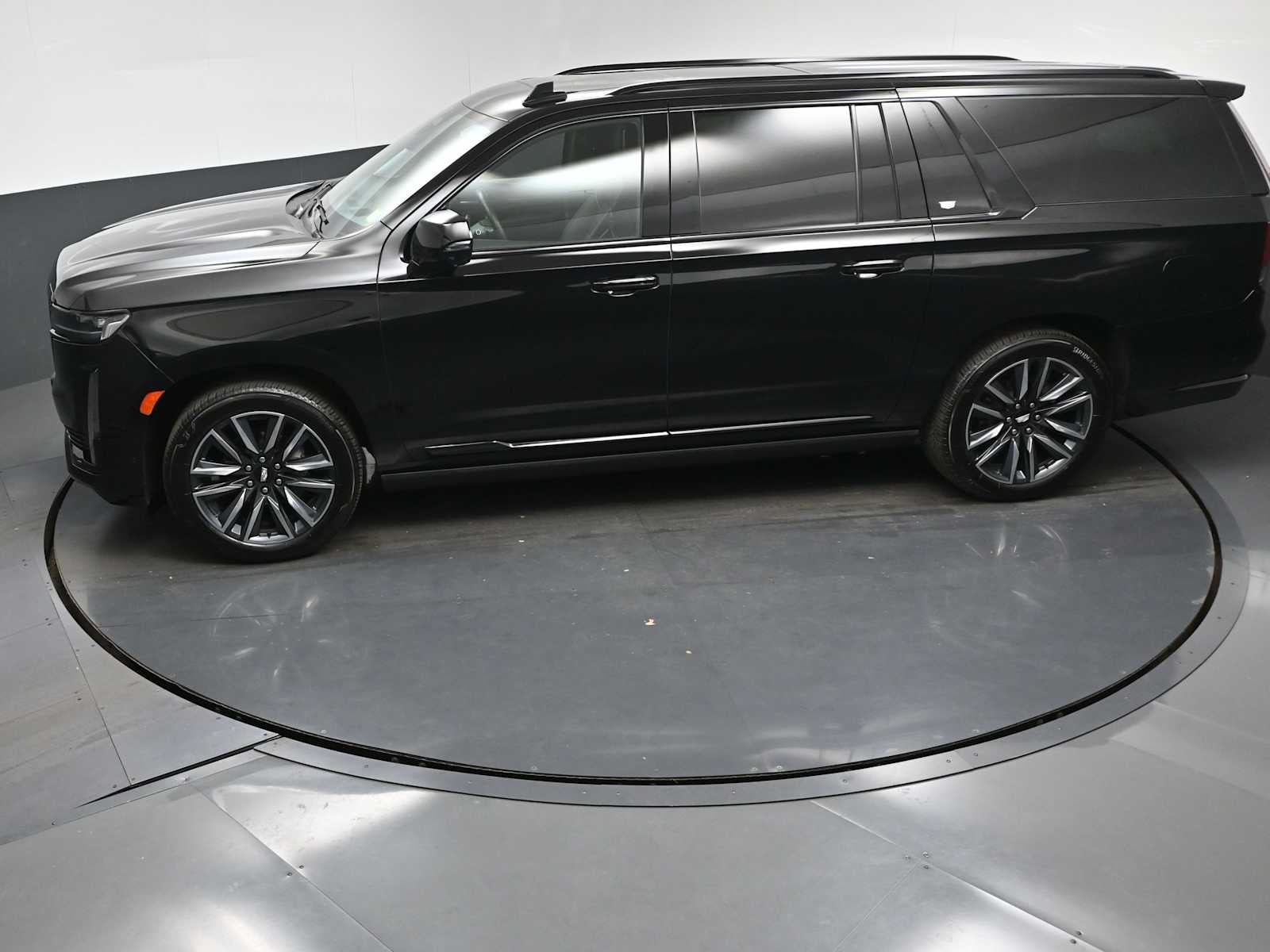 2024 Cadillac Escalade ESV Sport Platinum