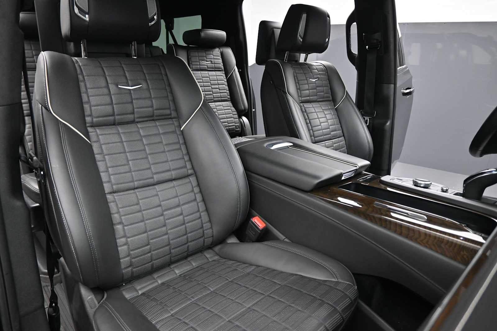 2024 Cadillac Escalade ESV Sport Platinum