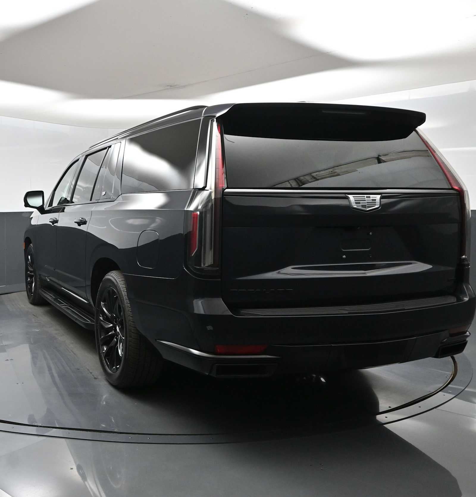 2023 Cadillac Escalade ESV Sport Platinum