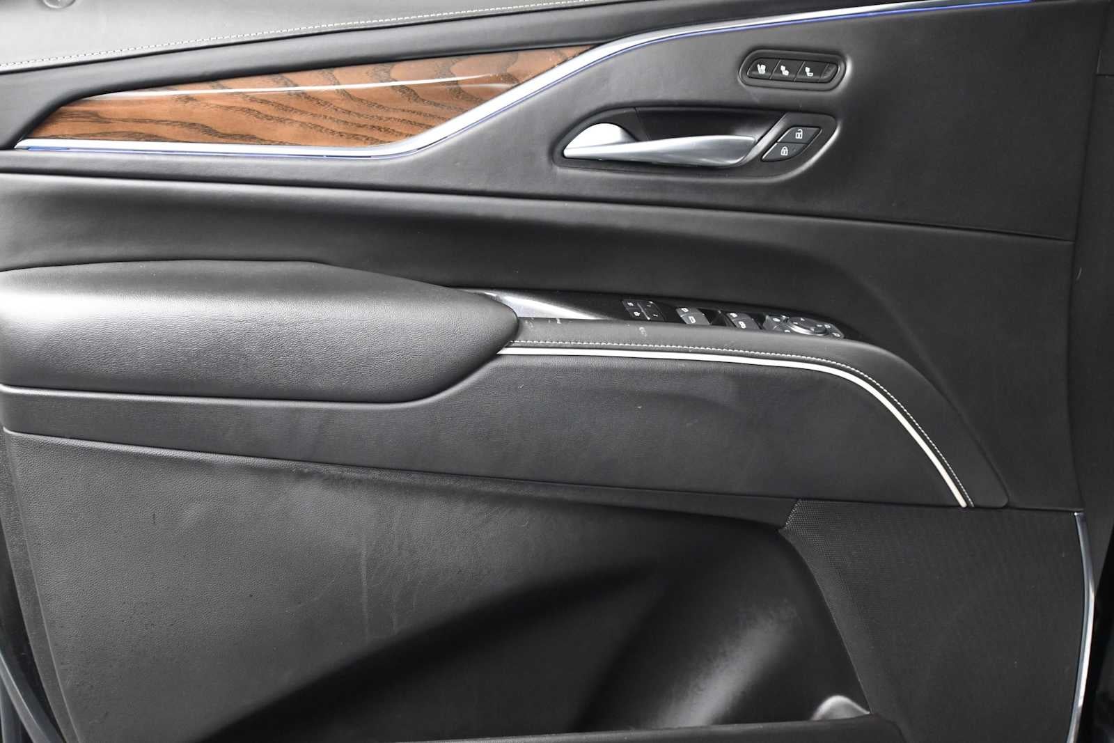 2023 Cadillac Escalade ESV Sport Platinum