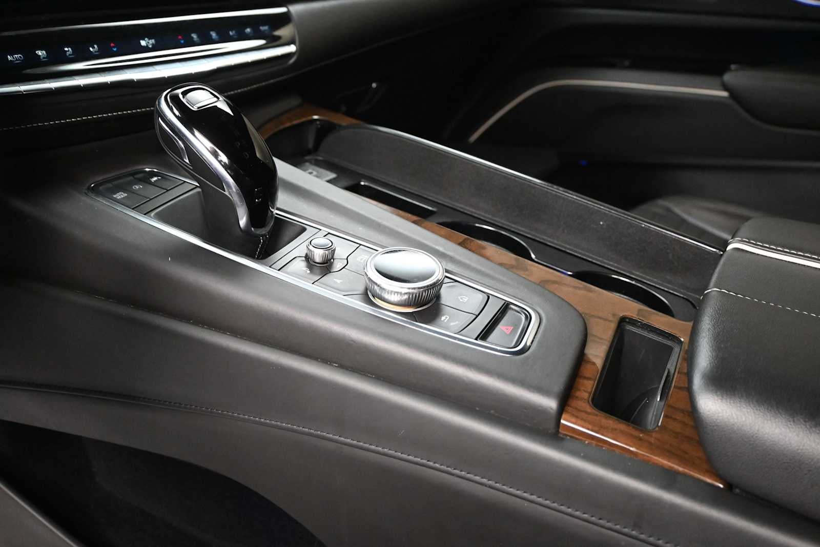 2023 Cadillac Escalade ESV Sport Platinum