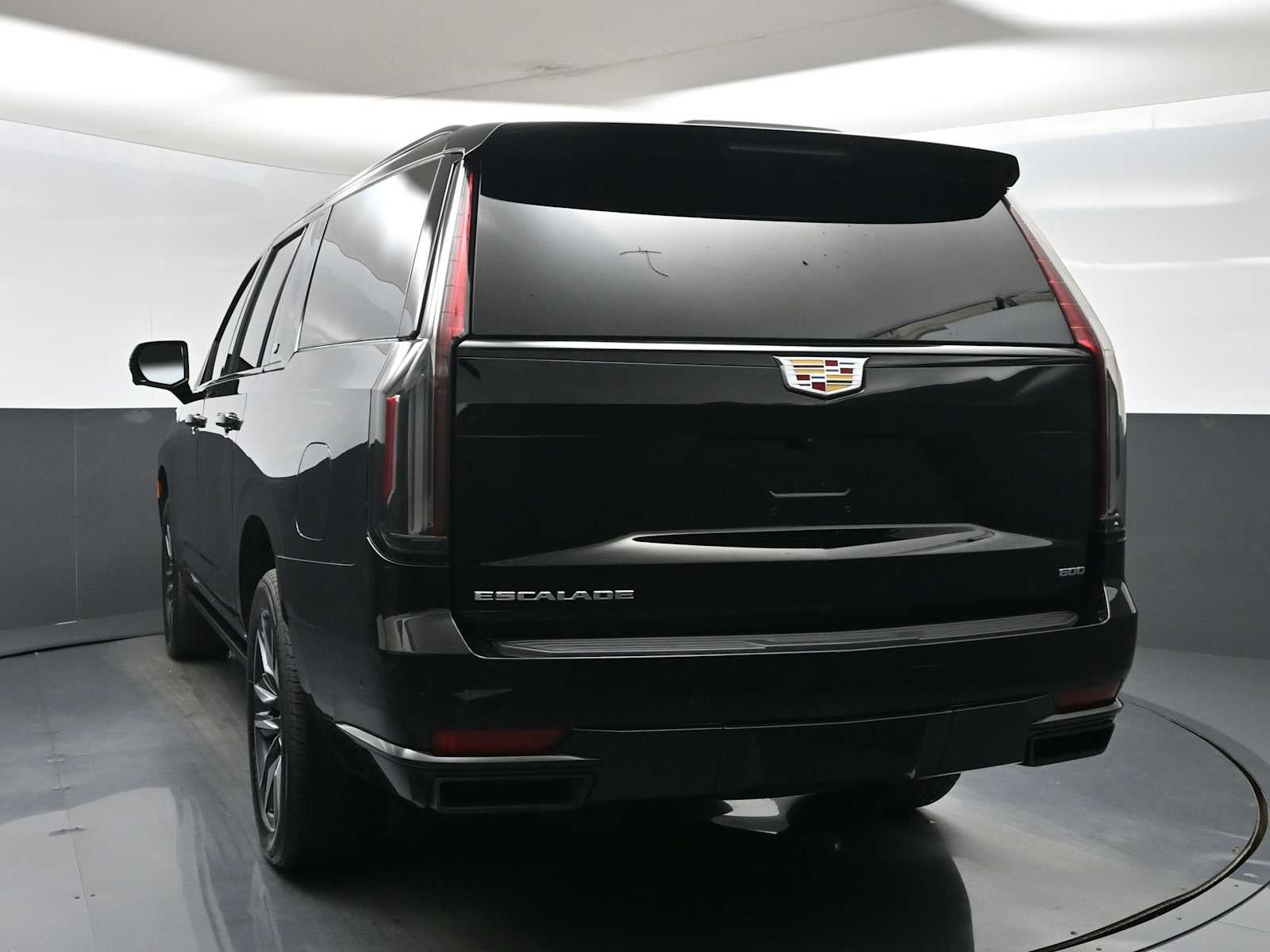 2023 Cadillac Escalade ESV Sport Platinum