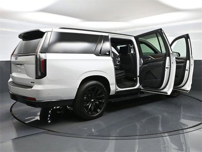 2024 Cadillac Escalade ESV Sport Platinum