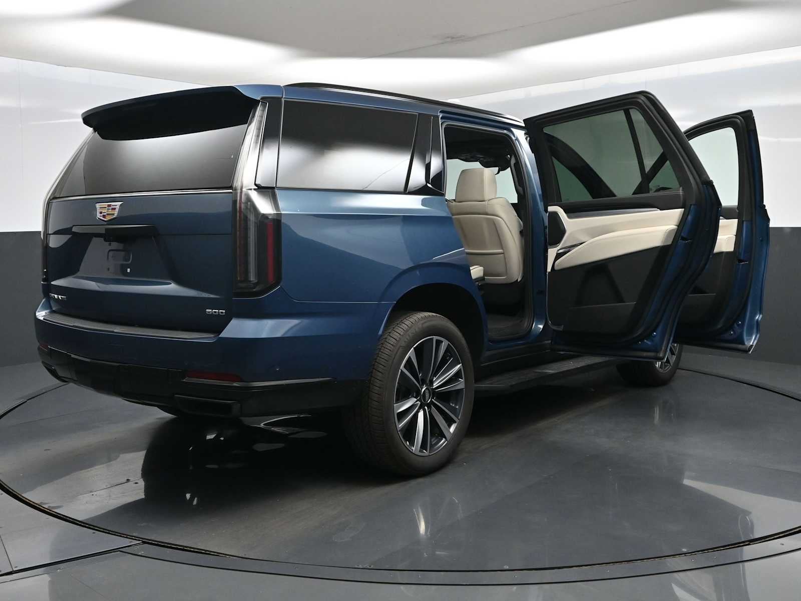 2025 Cadillac Escalade Sport