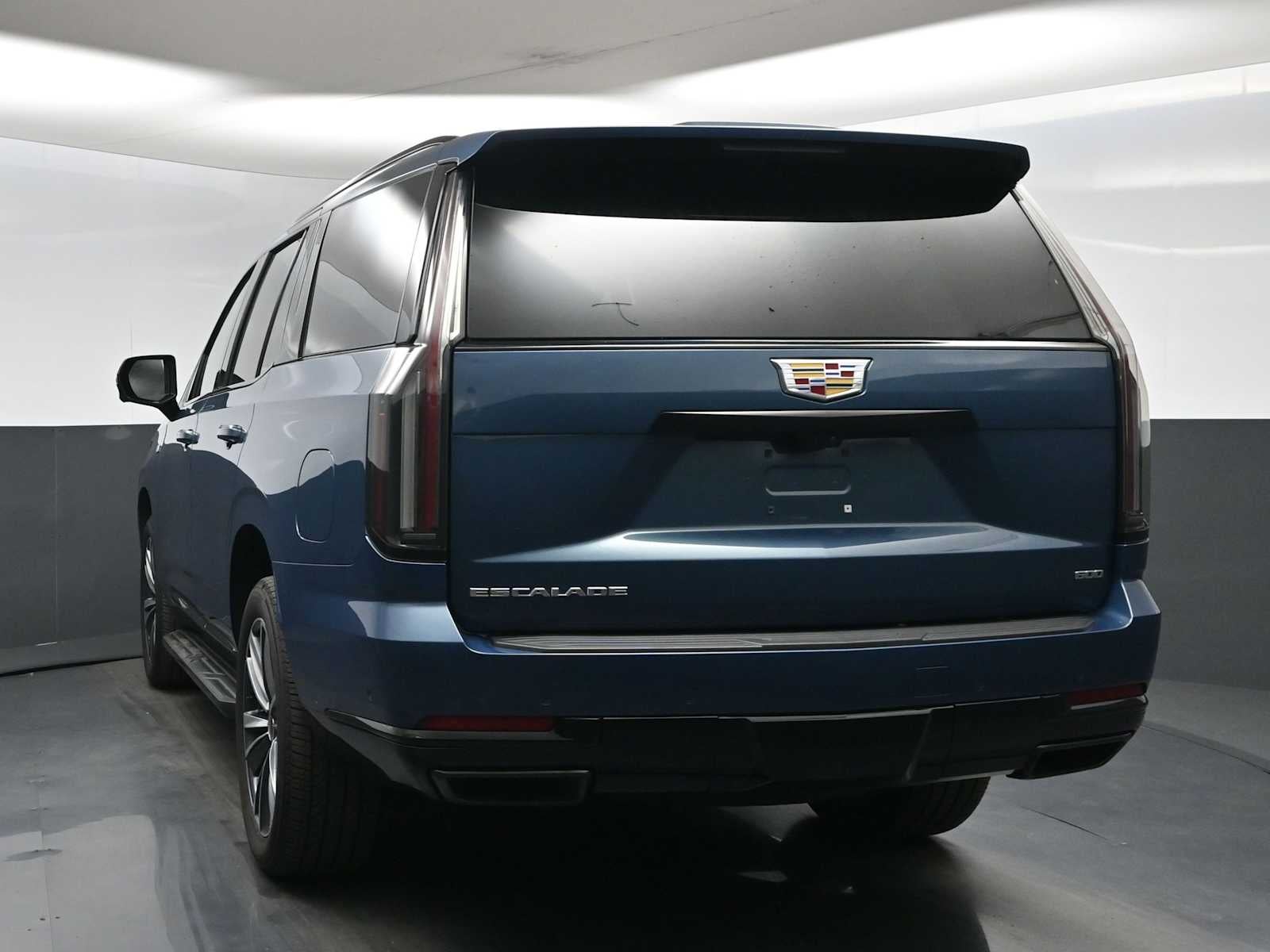 2025 Cadillac Escalade Sport