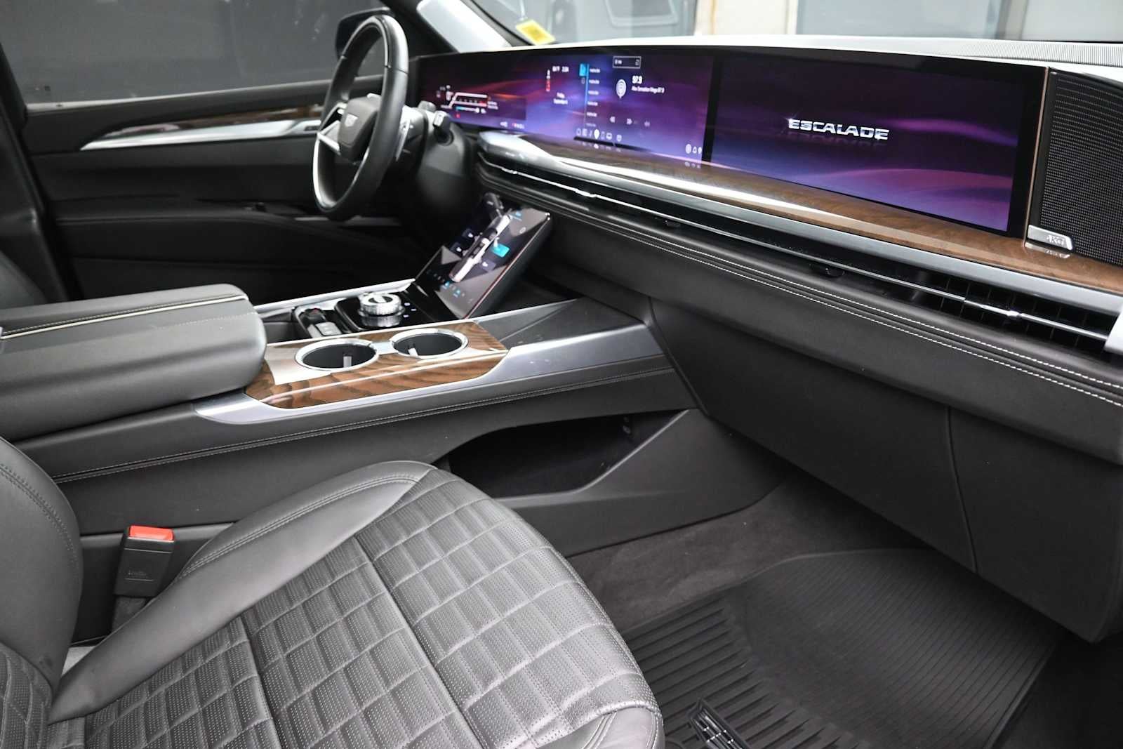 2025 Cadillac Escalade Sport Platinum