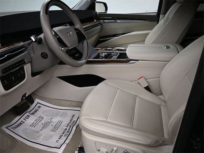 2025 Cadillac Escalade Sport Platinum