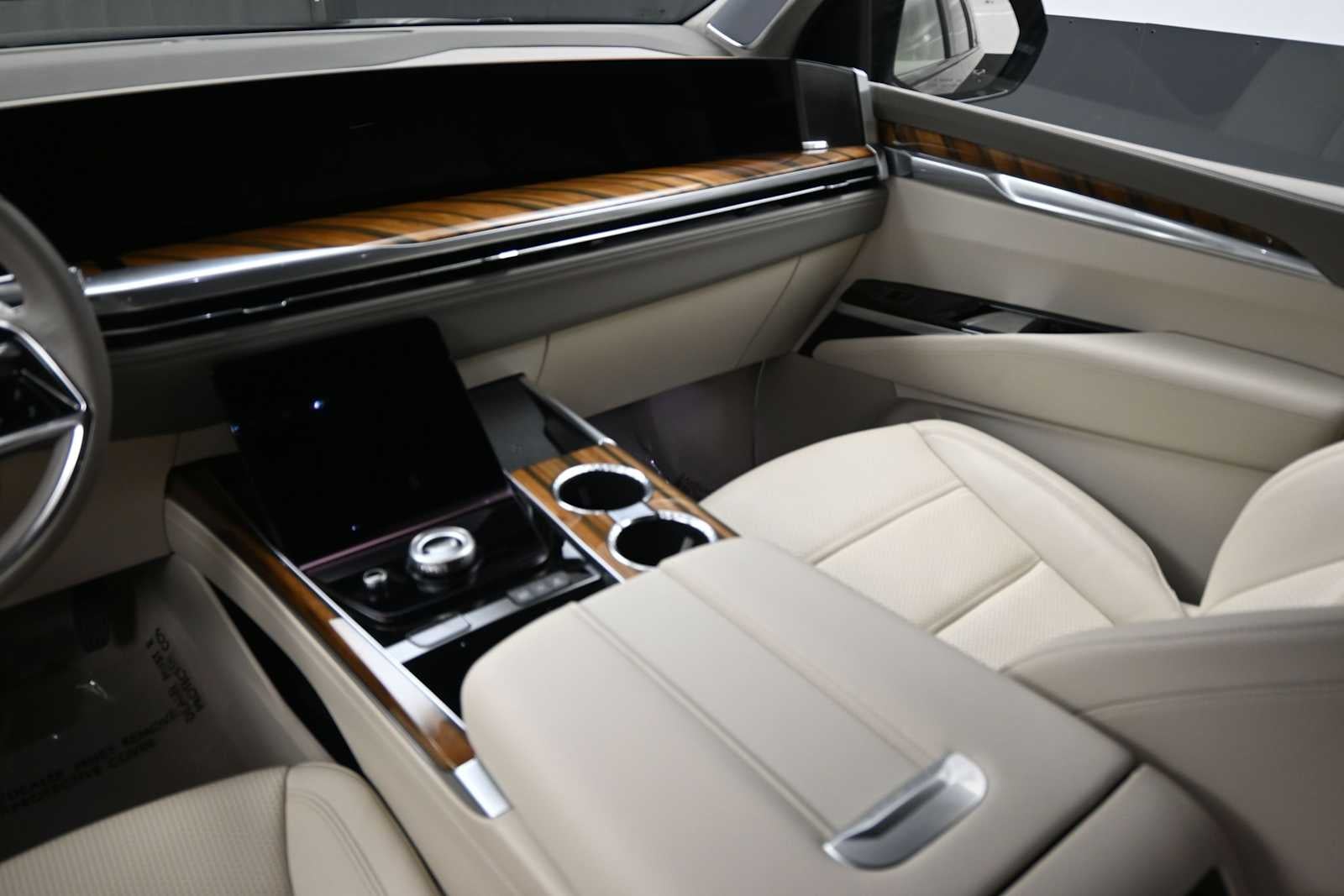 2025 Cadillac Escalade ESV Sport Platinum