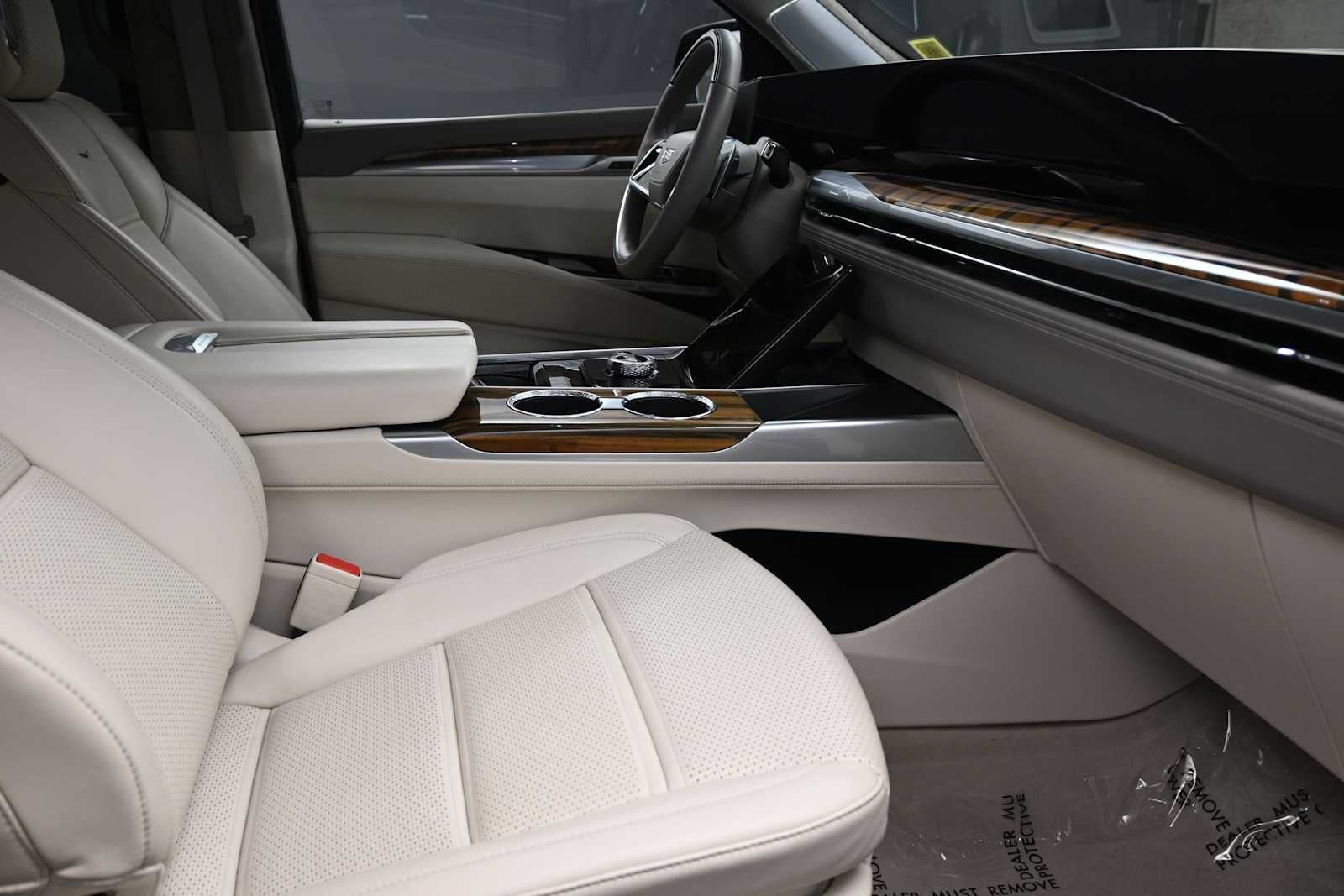 2025 Cadillac Escalade ESV Sport Platinum