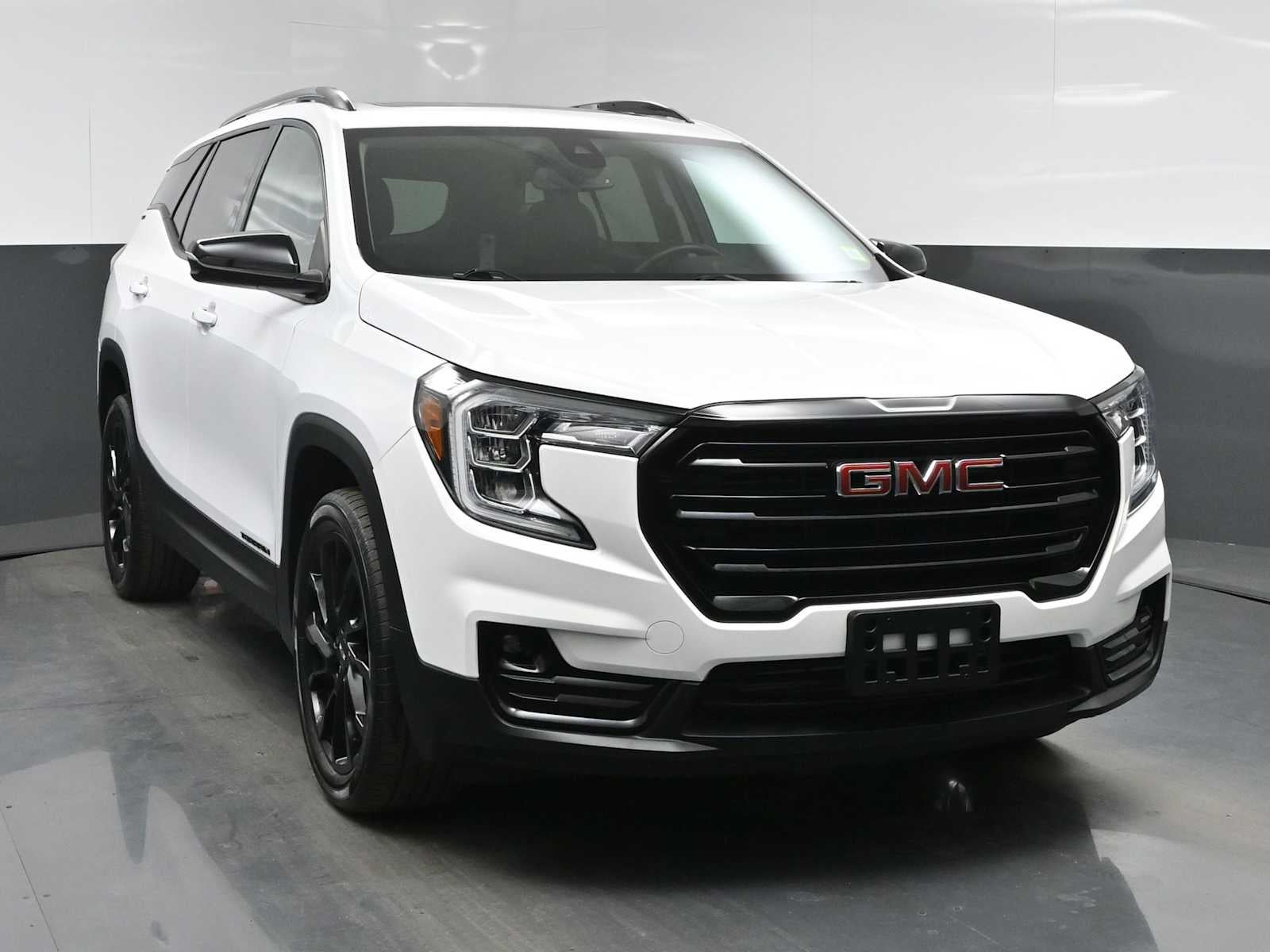 2023 GMC Terrain SLT AWD's photo