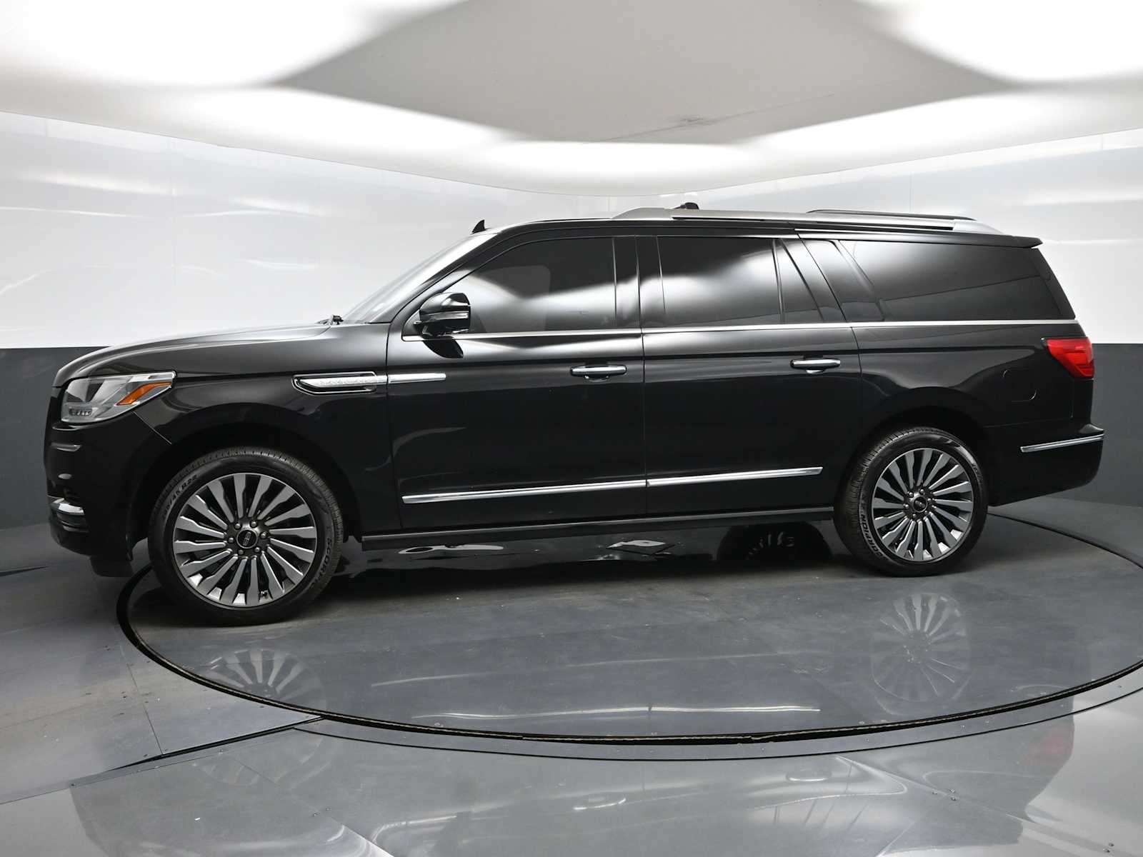 2019 Lincoln Navigator L Reserve