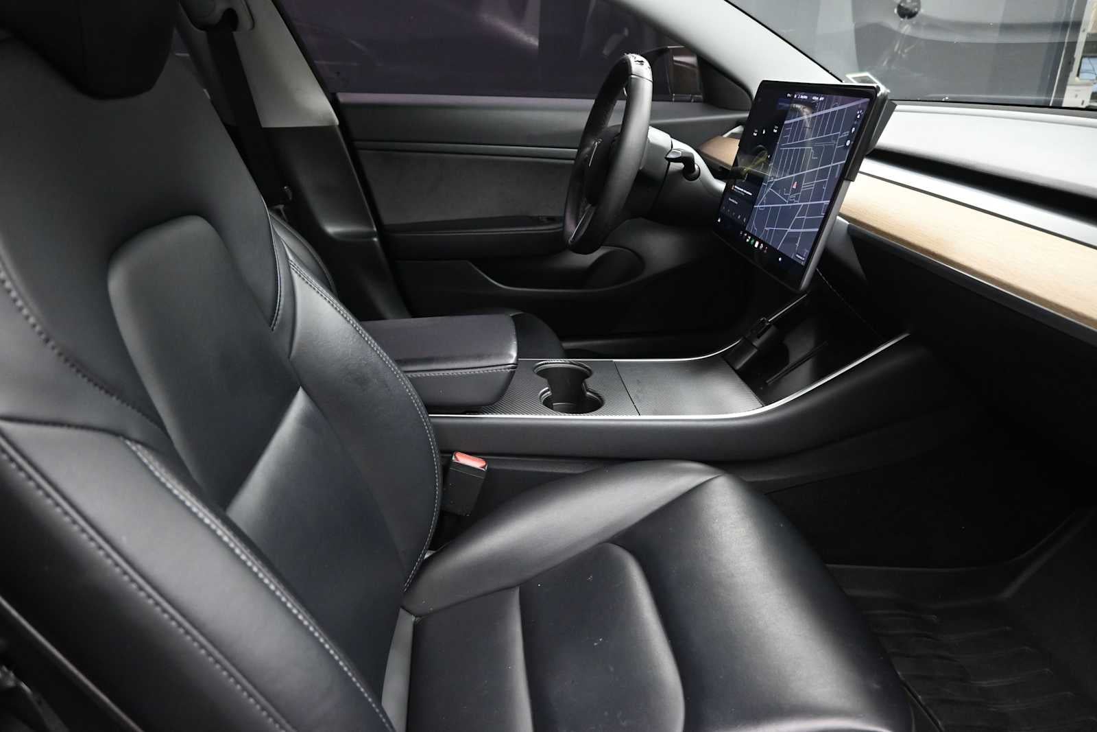 2020 Tesla Model 3 Standard Range Rear-Wheel Drive