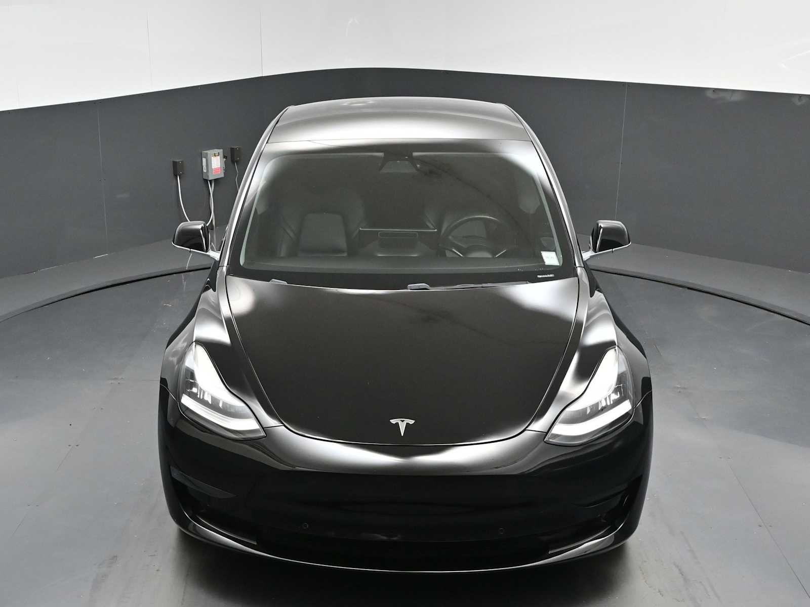 2020 Tesla Model 3 Standard Range Rear-Wheel Drive
