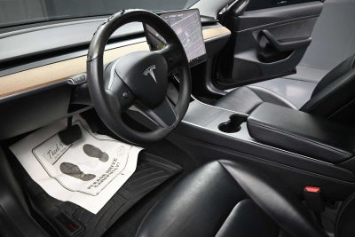 2020 Tesla Model 3 Standard Range Rear-Wheel Drive