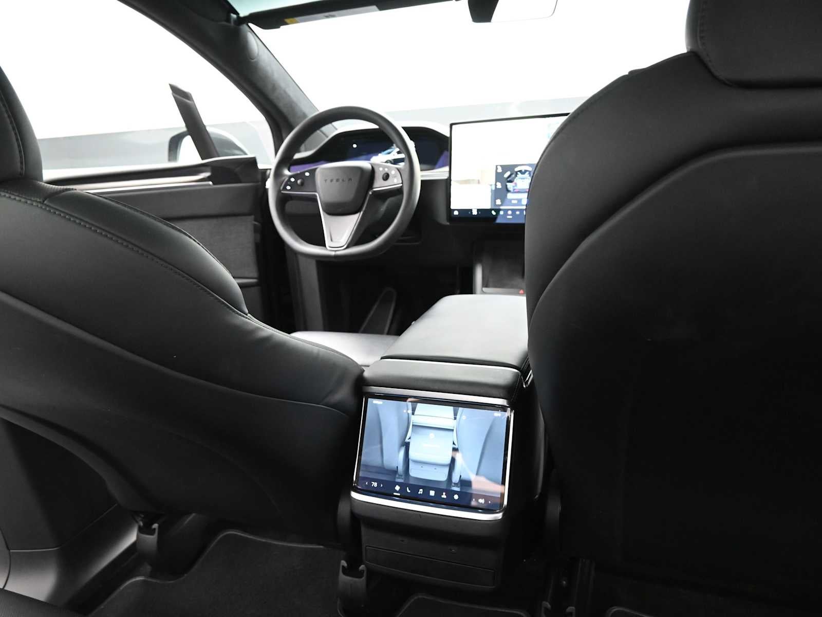 2024 Tesla Model X NA