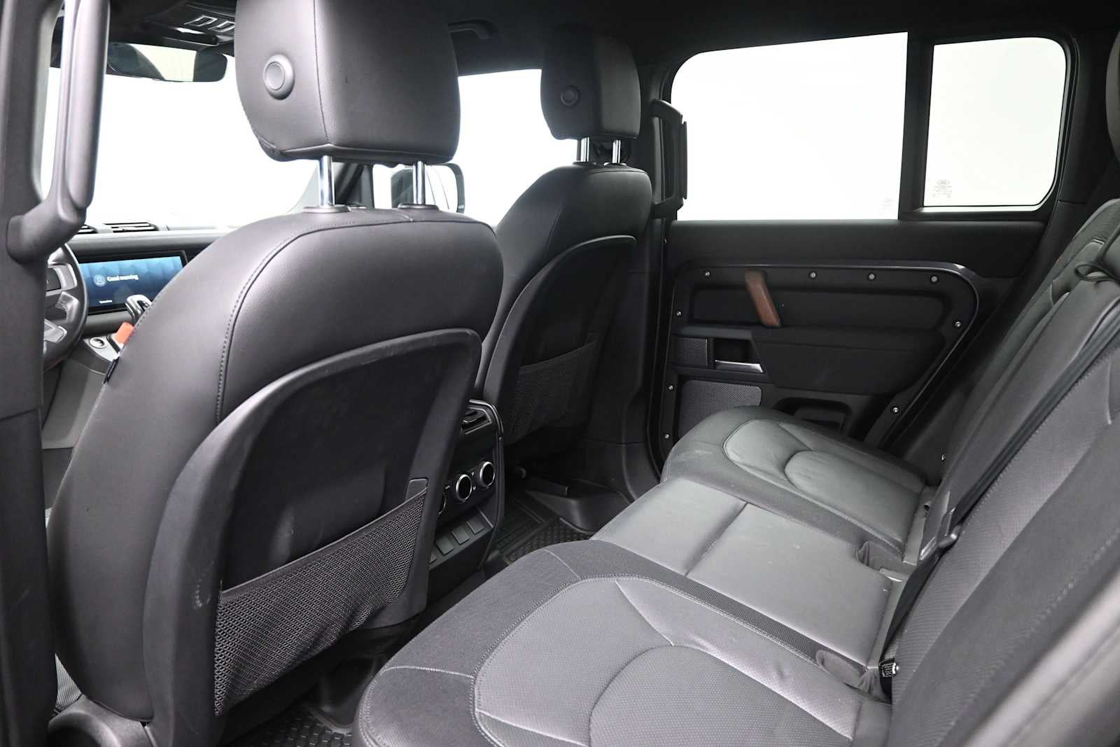2023 Land Rover Defender 110 X-Dynamic SE