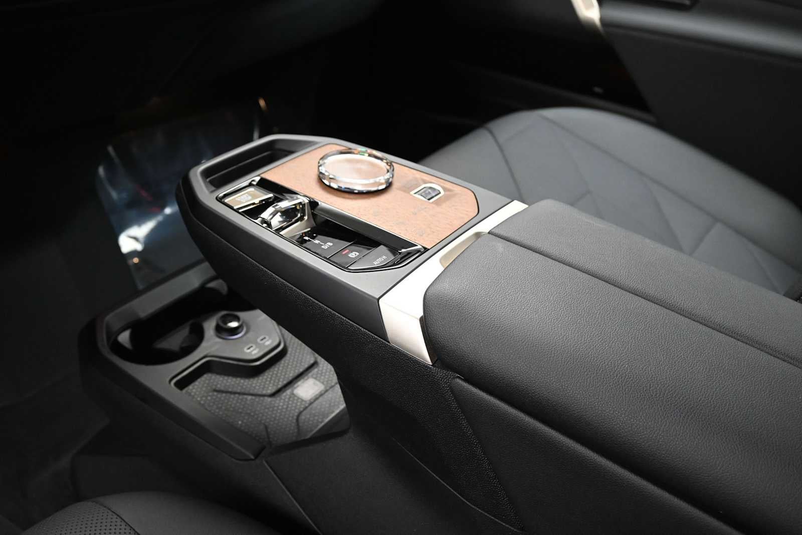 2023 BMW iX xDrive50