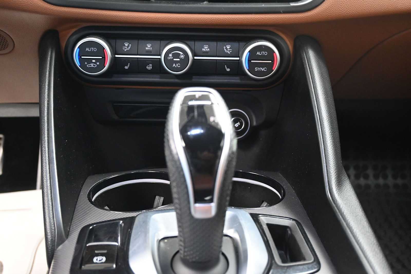 2021 Alfa Romeo Giulia Ti Sport AWD