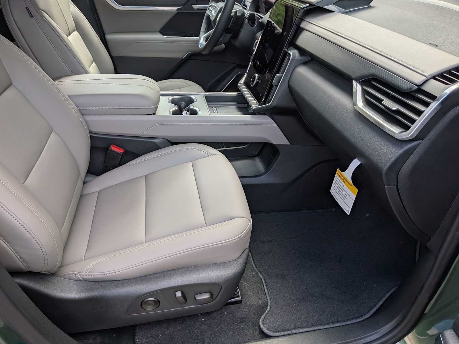 2027 GMC Acadia AWD Elevation