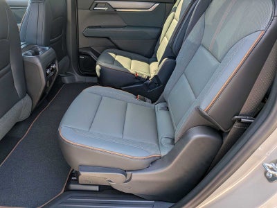 2027 GMC Acadia AWD AT4