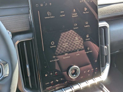 2027 GMC Acadia AWD Denali