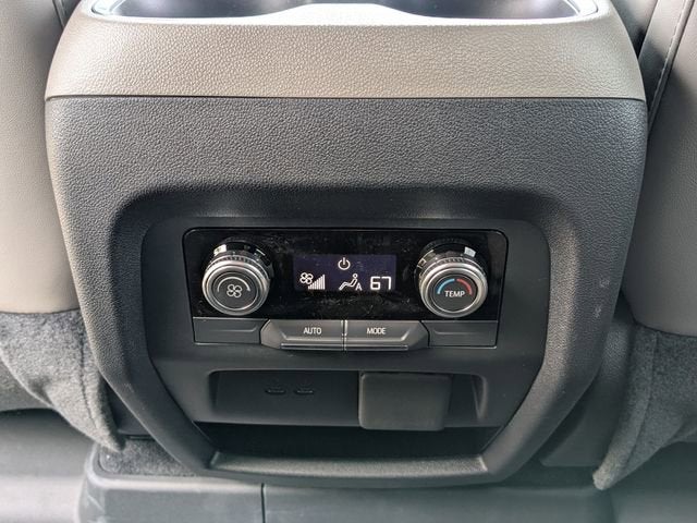 2026 GMC Acadia AWD Elevation