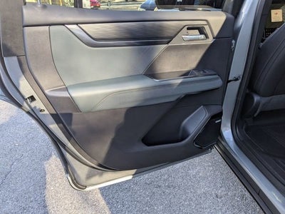 2026 GMC Acadia AWD AT4