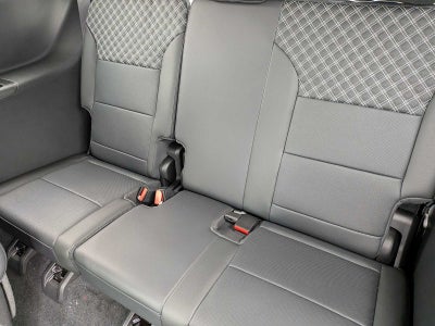 2026 GMC Acadia AWD Denali
