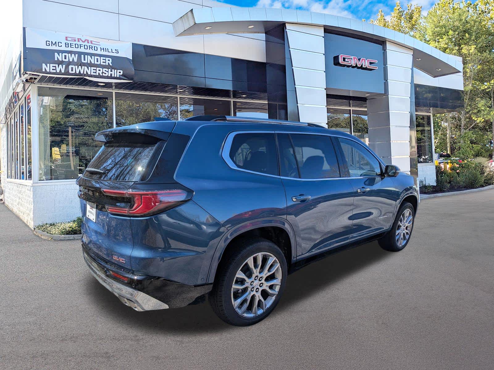 2026 GMC Acadia AWD Denali