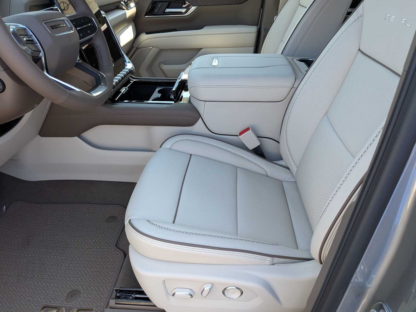 2026 GMC Yukon Denali Denali