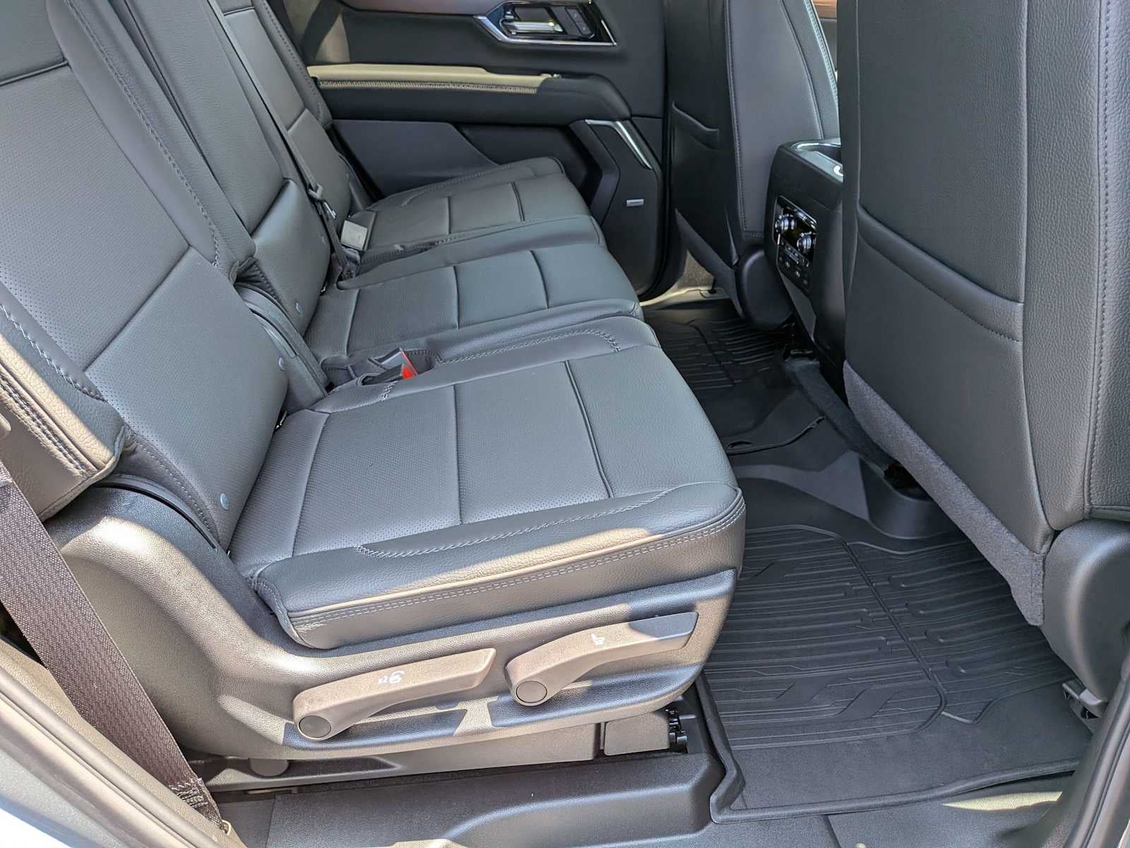 2026 GMC Yukon Denali Denali