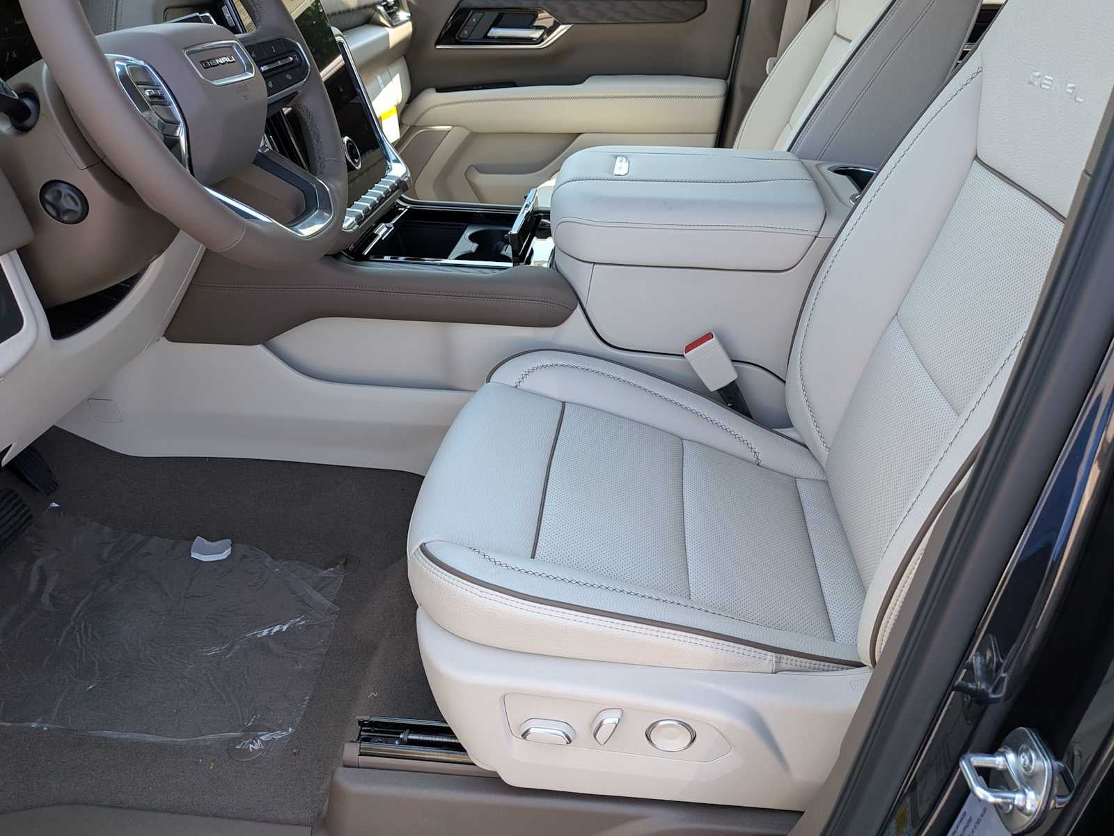 2026 GMC Yukon XL Denali Denali