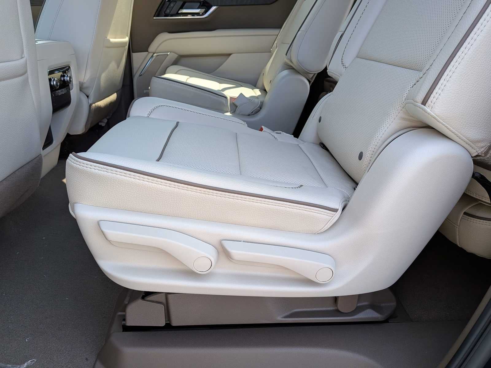 2026 GMC Yukon XL Denali Denali