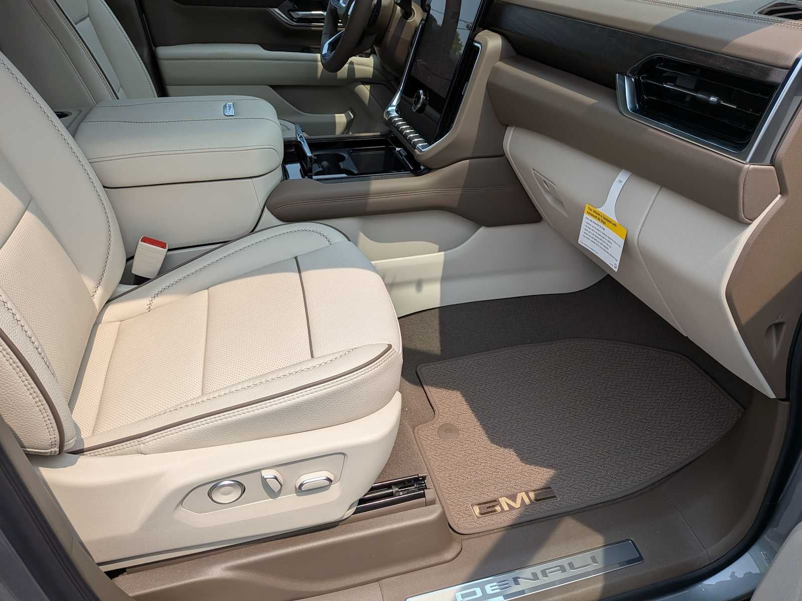 2026 GMC Yukon XL Denali Denali