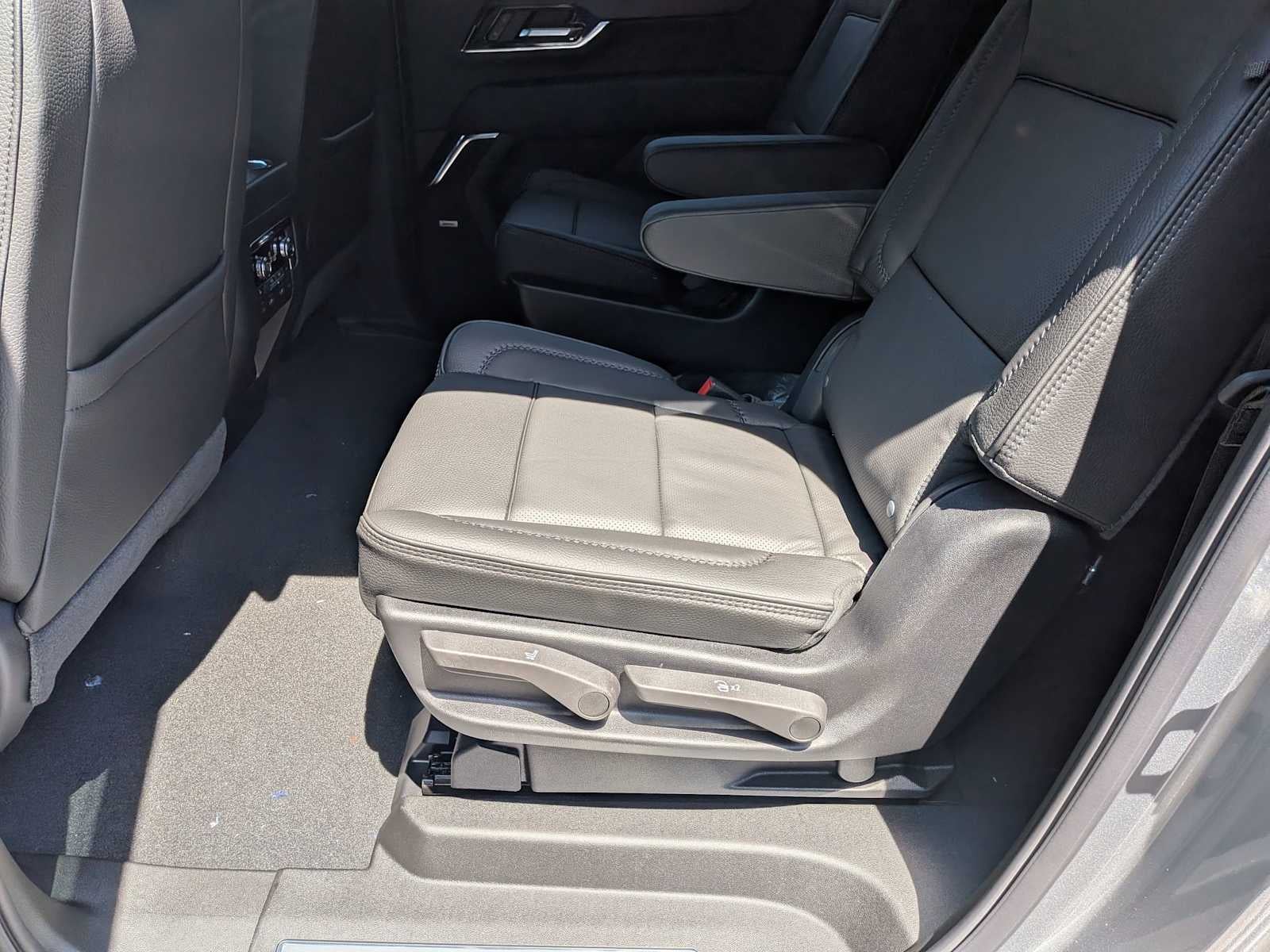 2026 GMC Yukon XL Denali Denali