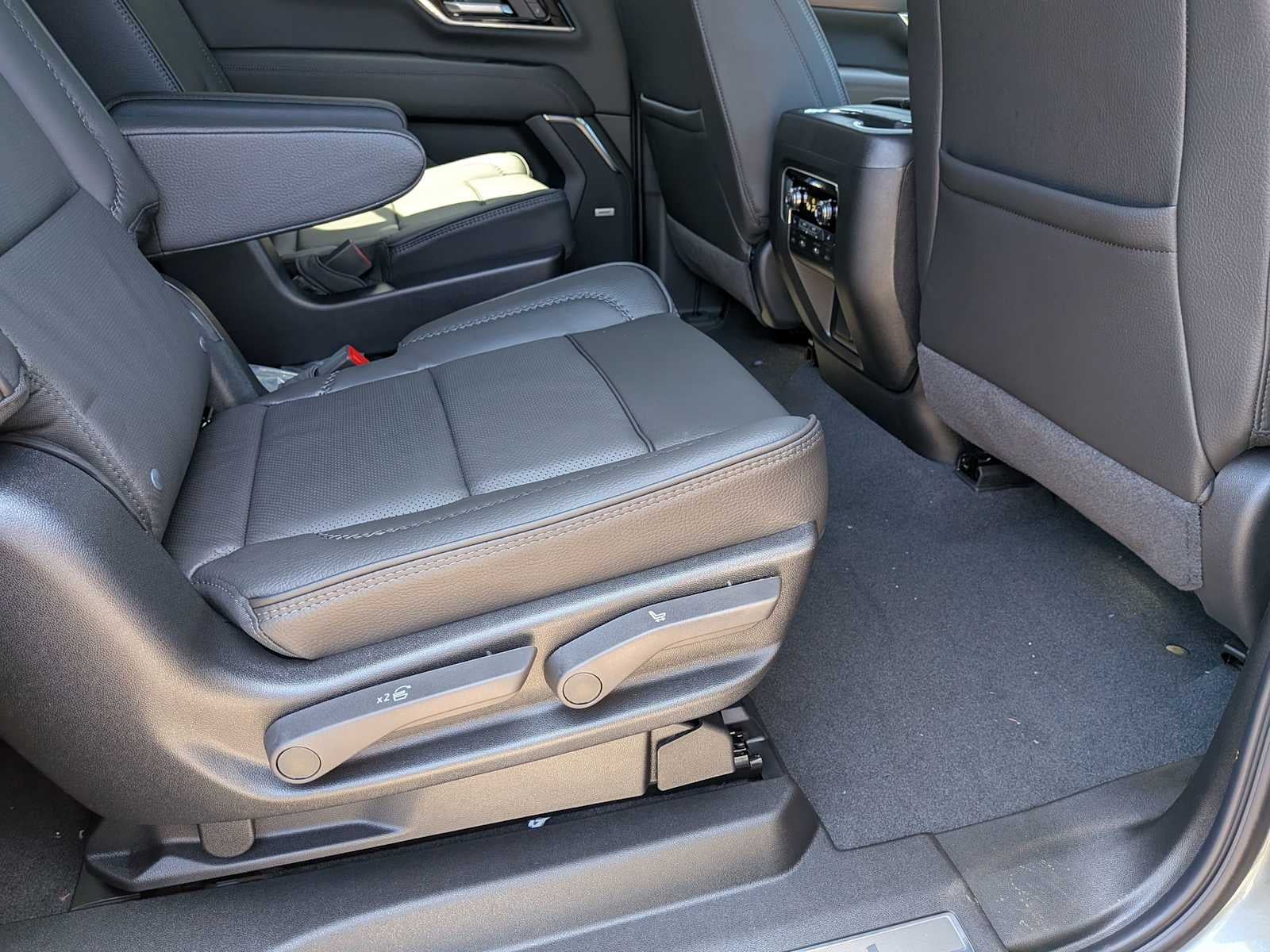2026 GMC Yukon XL Denali Denali