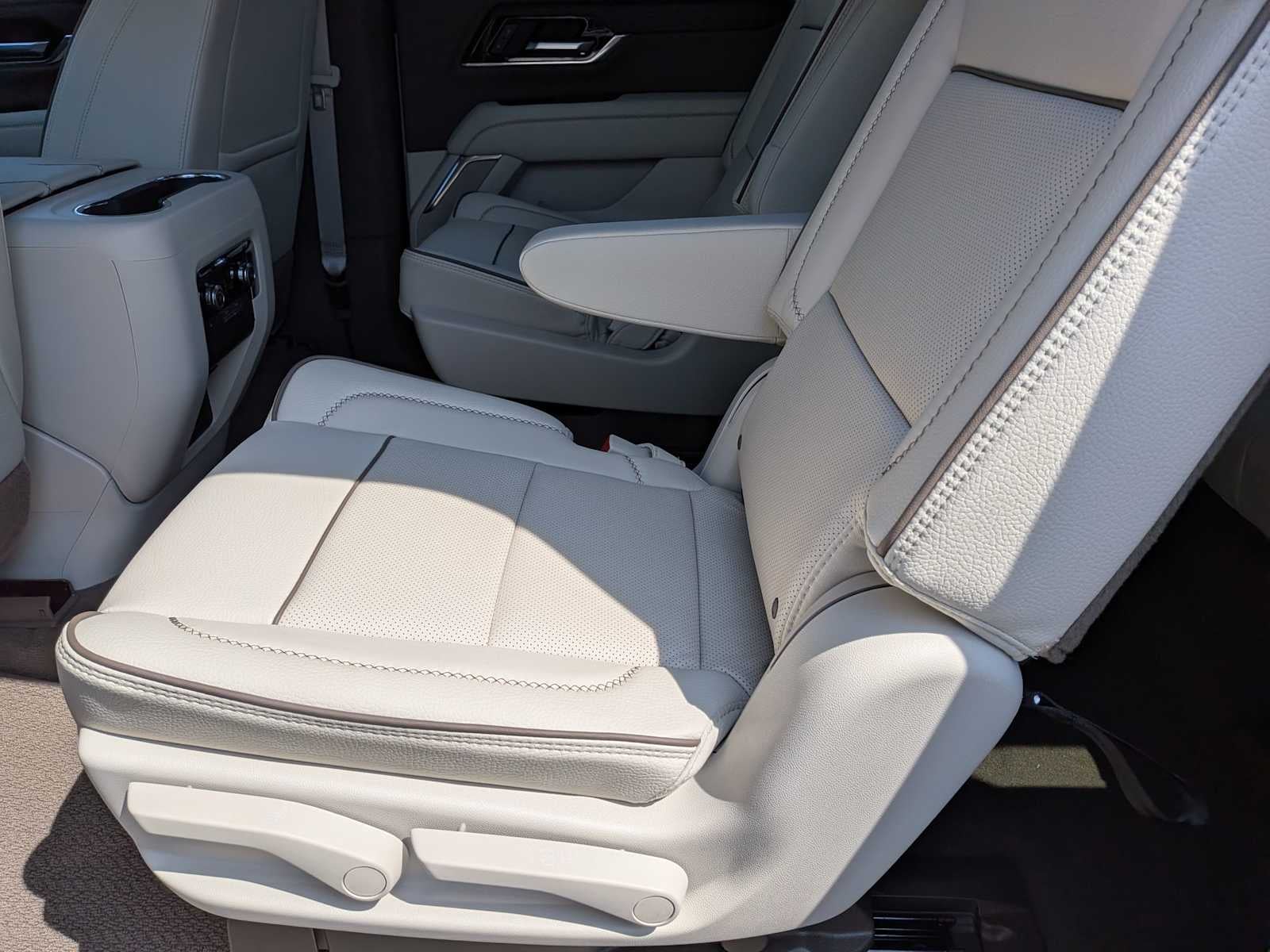 2026 GMC Yukon XL Denali Denali