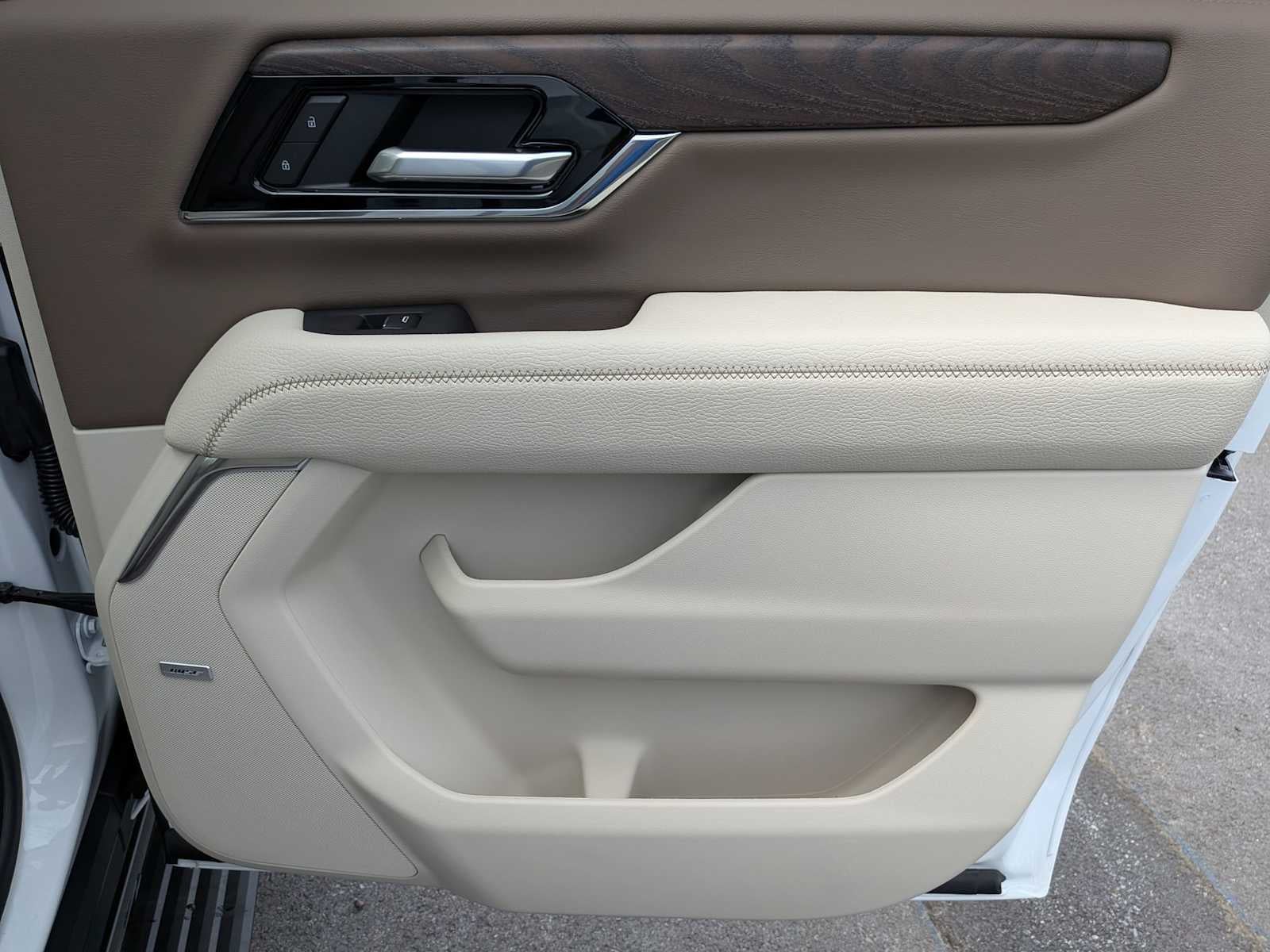 2027 GMC Yukon XL Denali Denali