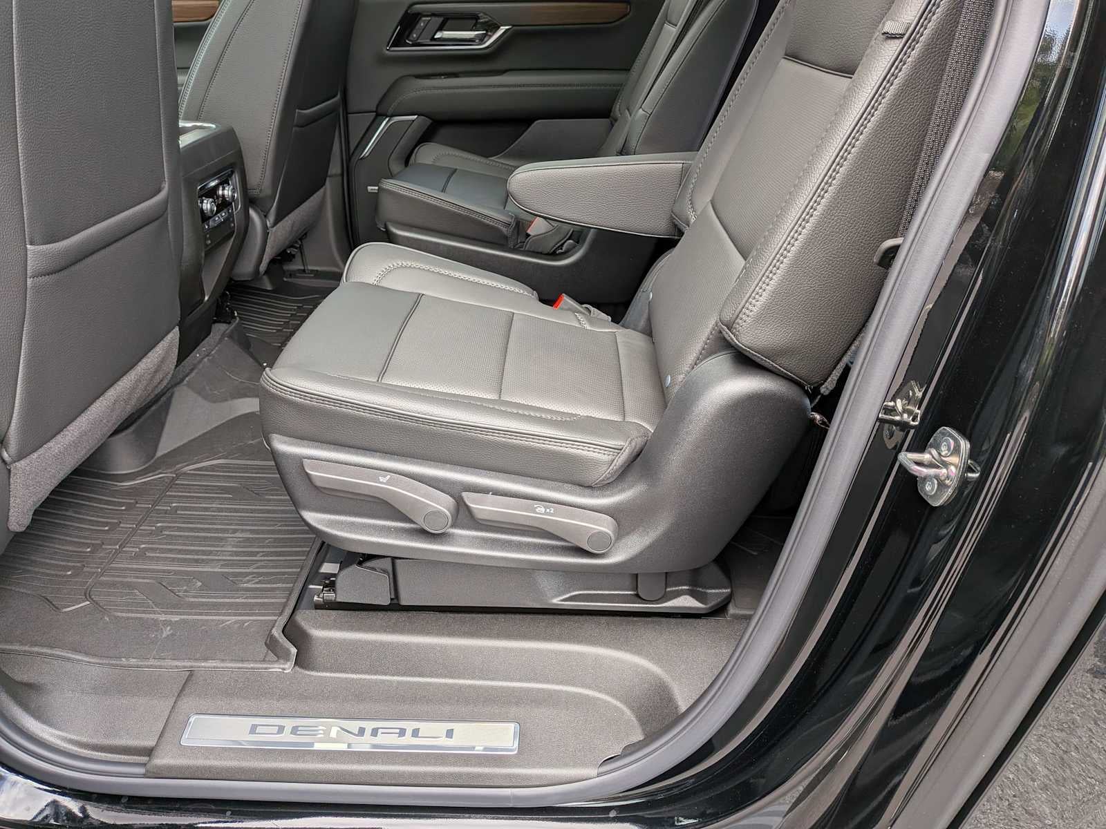2026 GMC Yukon XL Denali Denali