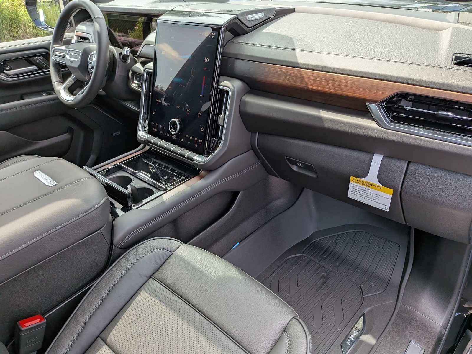 2026 GMC Yukon XL Denali Denali