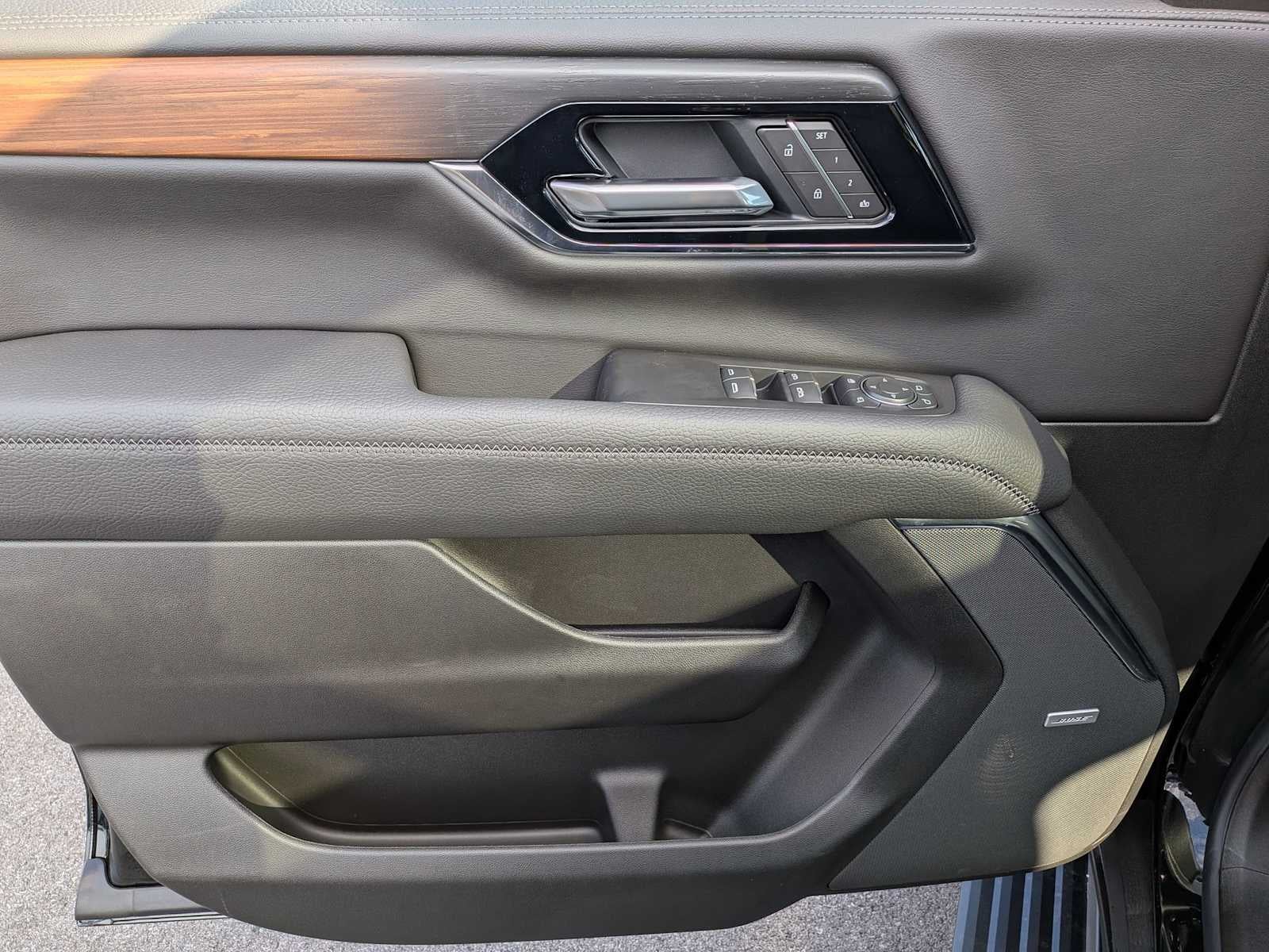 2027 GMC Yukon XL Denali Denali