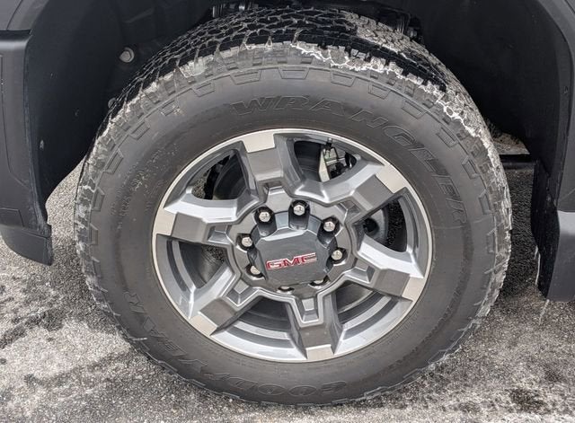 2026 GMC Sierra 2500HD SLT